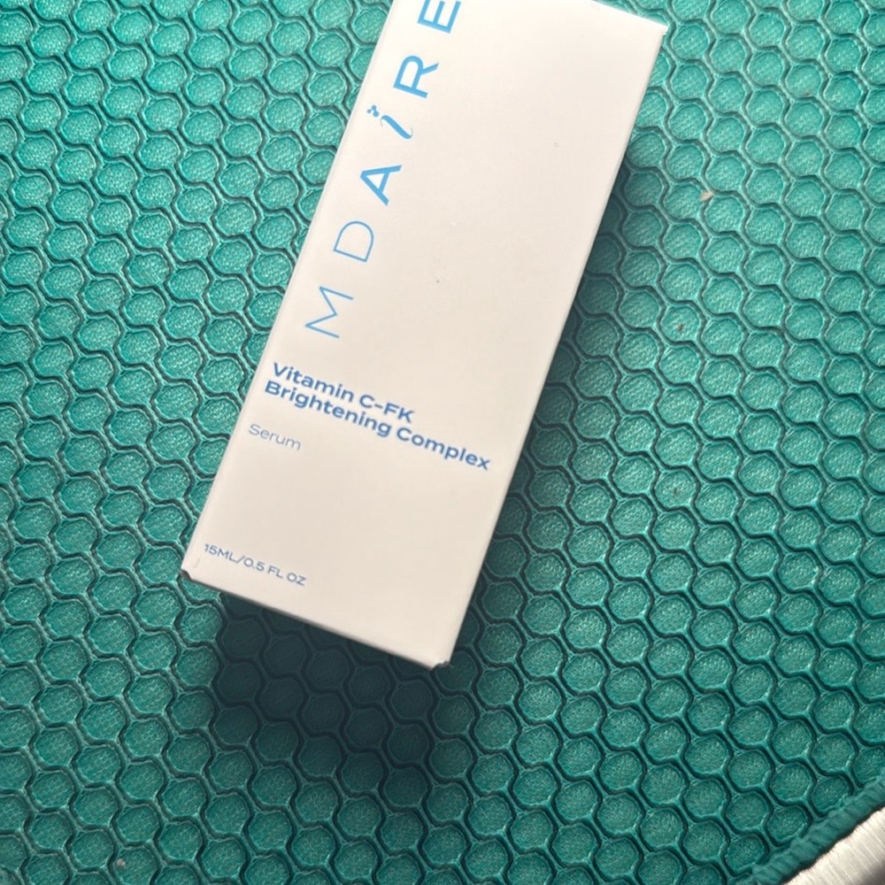 Vitamin C-Fk Brightening Complex Serum - White 6 left